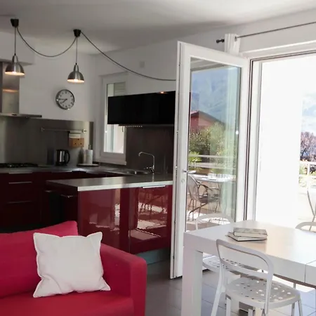 Casa vacanze Isabellavista - Mezzegra, Tremezzina By Lovecomo